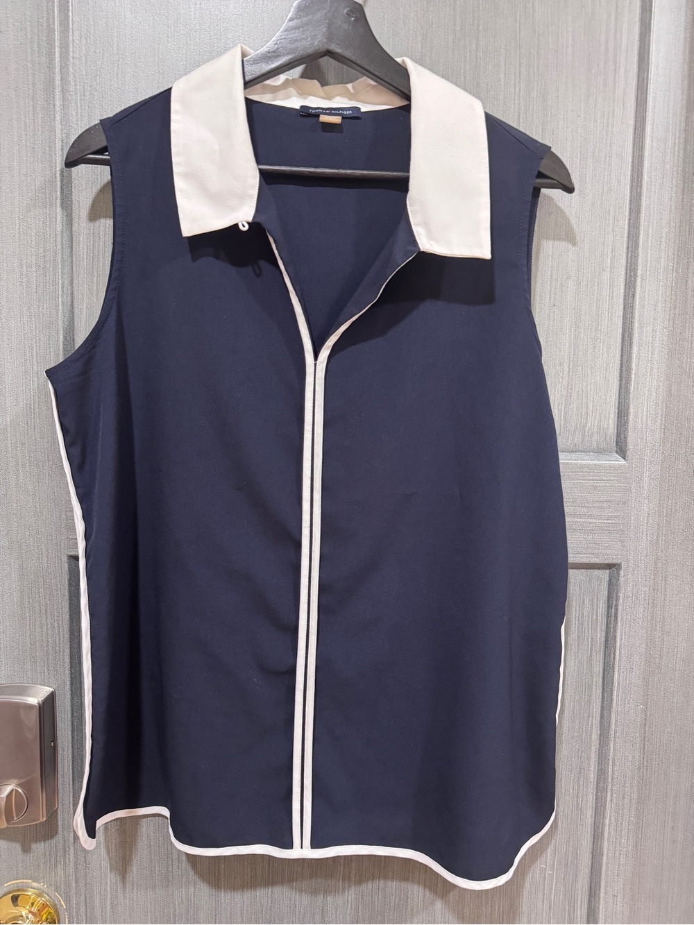 Tommy Hilfiger Navy Sleeveless Top with Cream Collar